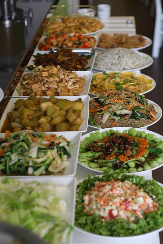 8 địa chỉ buffet chay cực bình dân nên thử ngay hôm nay cho ngày đầu tháng Vu Lan thanh tịnh - Ảnh 26.