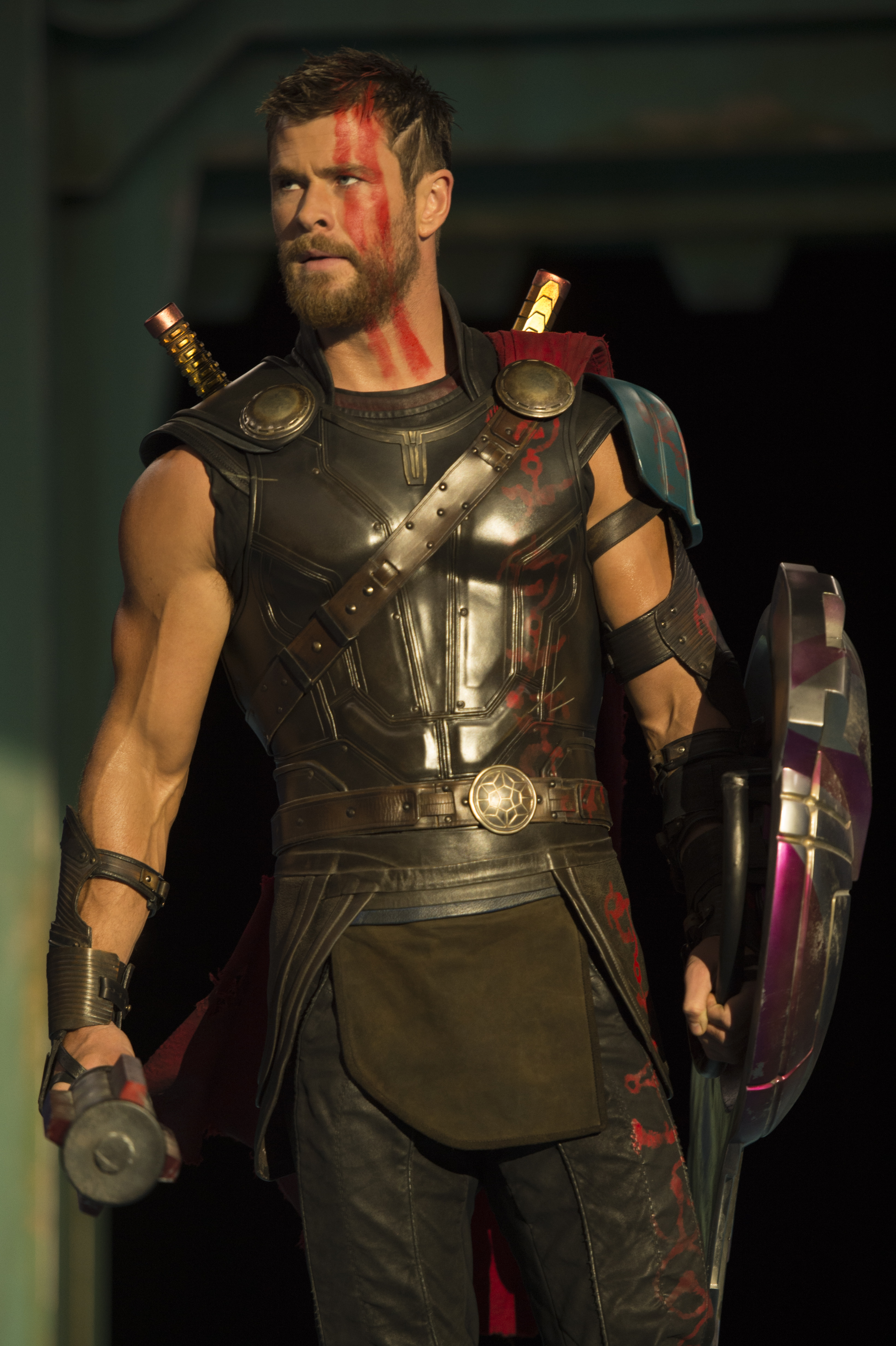 Kẻ bí ẩn còn đáng sợ hơn cả Hela xuất hiện trong trailer mới của “Thor ...