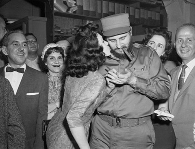 Cuộc đời ly kỳ của Marita Lorenz: Nữ điệp viên, người yêu và cũng là người ám sát hụt lãnh tụ Fidel Castro - Ảnh 5.