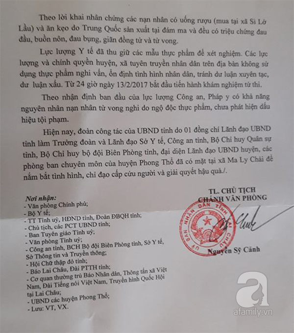 Vụ 6 người tử vong sau khi ăn cỗ ở Lai Châu: Đưa mẫu thực phẩm và rượu về Hà Nội xét nghiệm - Ảnh 3.