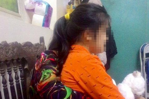 Bắc Giang: Khởi tố gã hàng xóm nghi cưỡng hiếp bé gái 12 tuổi - Ảnh 2. Bắc Giang: Khởi tố gã hàng xóm nghi cưỡng hiếp bé gái 12 tuổi - Ảnh 2.