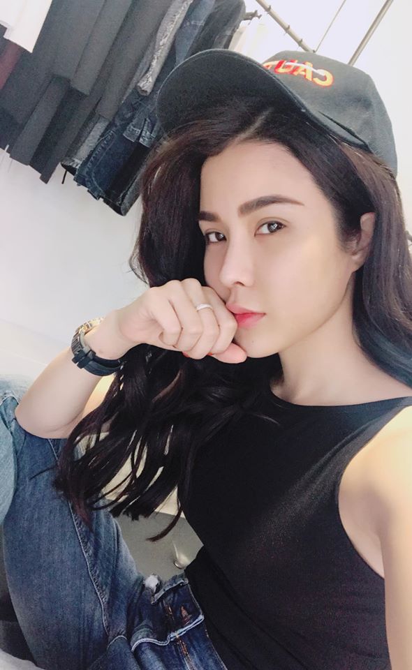 Soi nhất cử nhất động của sao Việt (17/1) - Ảnh 7. Soi nhất cử nhất động của sao Việt (17/1) - Ảnh 7.