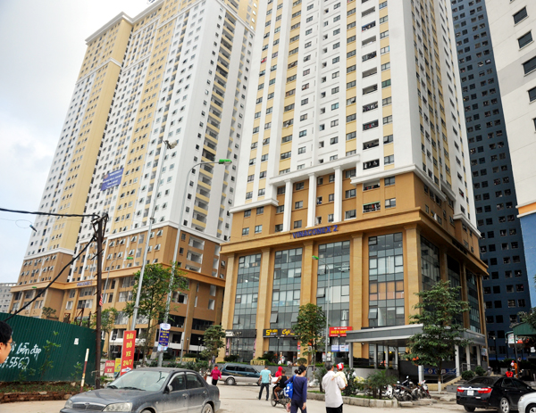Hà Nội: Háo hức nhận nhà, nhiều cư dân tá hỏa khi chung cư vẫn là... bãi chiến trường - Ảnh 1. Hà Nội: Háo hức nhận nhà, nhiều cư dân tá hỏa khi chung cư vẫn là... bãi chiến trường - Ảnh 1.