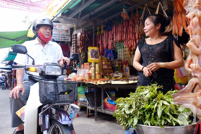 Bạn đã thử hết món ngon Campuchia ở khu chợ ẩm thực tồn tại nửa thế kỷ giữa lòng Sài Gòn? - Ảnh 15.