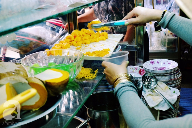 Bạn đã thử hết món ngon Campuchia ở khu chợ ẩm thực tồn tại nửa thế kỷ giữa lòng Sài Gòn? - Ảnh 13.