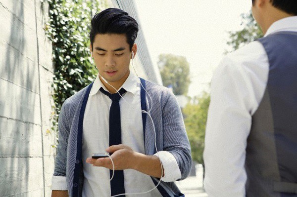 Gi gỉ g&igrave; gi, c&aacute;i g&igrave; vợ t&ocirc;i cũng chụp ảnh up l&ecirc;n facebook - Ảnh 1.