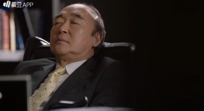 Anh em của Ji Sung bị ám sát, rating Bị cáo tiếp tục tăng kỷ lục - Ảnh 5. Anh em của Ji Sung bị ám sát, rating Bị cáo tiếp tục tăng kỷ lục - Ảnh 5.