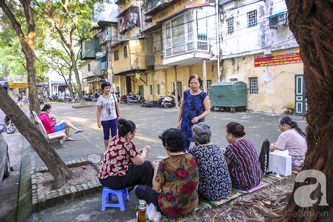 Nhịp sống bình dị trong khu tập thể - những hình ảnh chỉ nhìn đã thấy yêu Hà Nội - Ảnh 7.