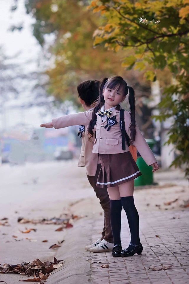 Hoa khôi nhí Tuyên Quang tiếp tục gây sốt trong bộ đồng phục đẹp như nữ sinh Hàn Quốc - Ảnh 13.