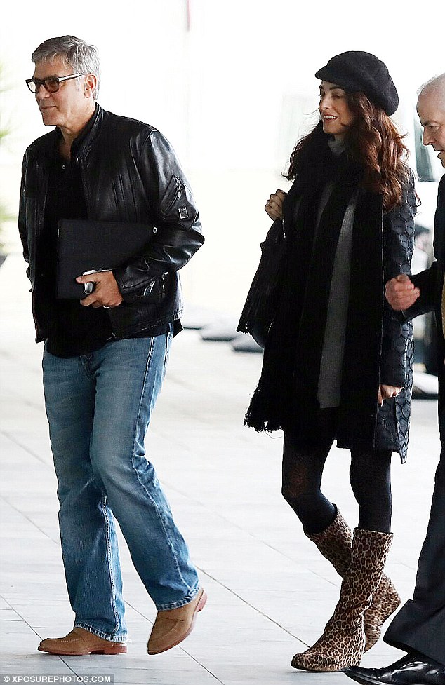 Tài tử George Clooney và vợ chuẩn bị đón cặp sinh đôi chào đời - Ảnh 2.
