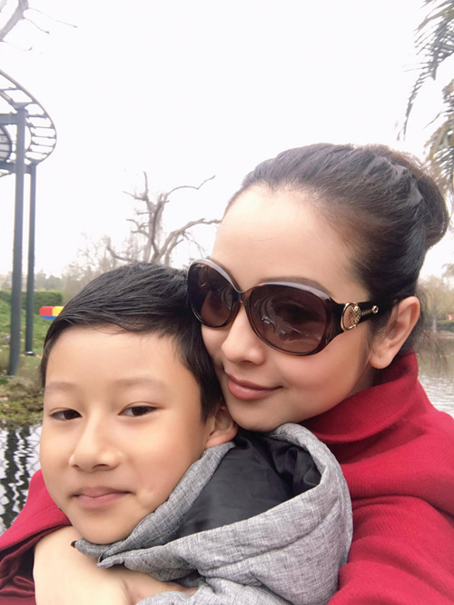 Chồng Jennifer Phạm đưa cả nhà đi chơi nhân sinh nhật bé Bảo Nam  - Ảnh 7.