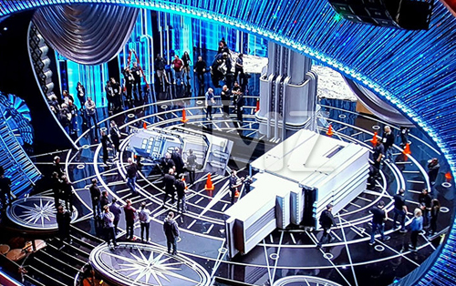 Sân khấu Oscar 2017 bị sập trước giờ Lễ trao giải diễn ra - Ảnh 1.