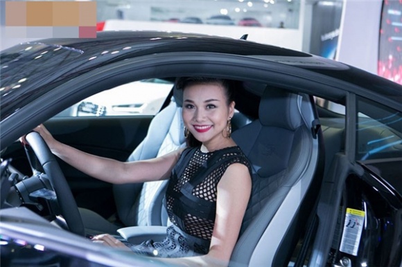 Cùng là bạn thân, cùng nổi tiếng, cùng sở hữu tài sản khủng, mấy ai được như Hồ Ngọc Hà và Thanh Hằng! - Ảnh 11. Cùng là bạn thân, cùng nổi tiếng, cùng sở hữu tài sản khủng, mấy ai được như Hồ Ngọc Hà và Thanh Hằng! - Ảnh 11.