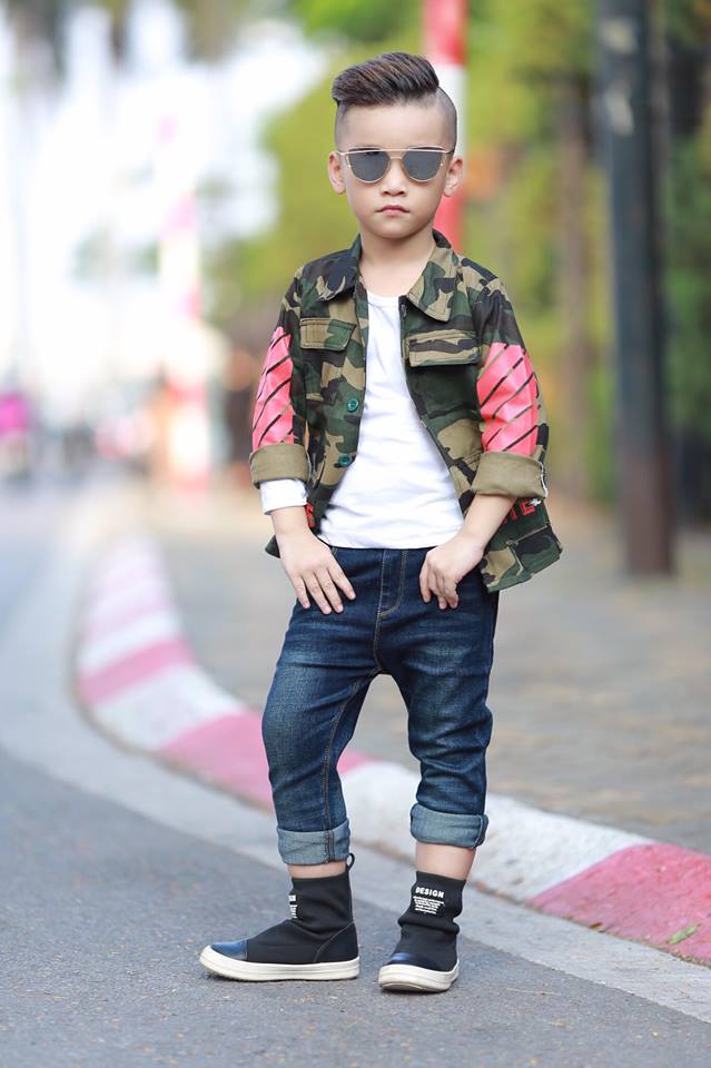 Cậu bé 7 tuổi vừa dễ thương như trai Hàn, lại vừa ngầu như mẫu nhí Tây - Ảnh 27.
