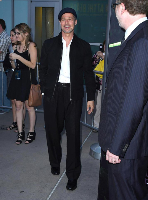 Nụ cười tươi cũng không giúp Brad Pitt cứu vãn được diện mạo “lão hóa” tiều tụy - Ảnh 3.