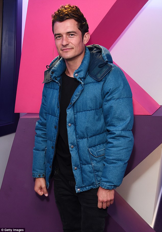 Orlando Bloom bị bắt gặp hẹn hò đi ăn tối lãng mạn với gái lạ  - Ảnh 6.