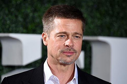 Dù ly hôn nhưng Angelina Jolie vẫn không muốn Brad Pitt cặp kè với người phụ nữ khác - Ảnh 2.