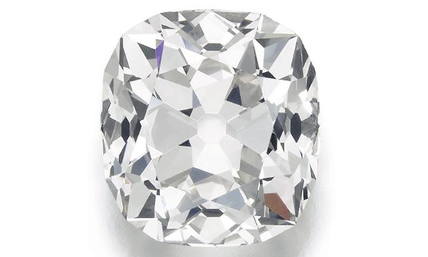 Mua nhẫn giả ở chợ trời, ngỡ ngàng phát hiện ra là nhẫn kim cương hàng chục tỷ đồng - Ảnh 4.