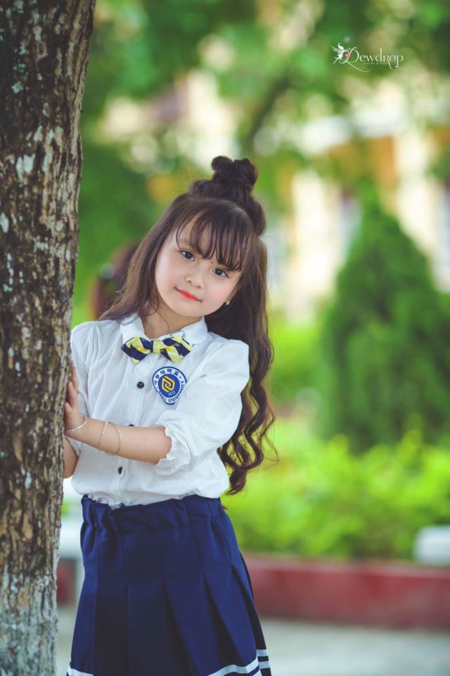 Sau kỷ yếu mẫu giáo, Hoa khôi nhí Tuyên Quang lại khiến dân mạng sục sôi với bộ ảnh “Tạm biệt lớp 1” - Ảnh 15. Sau kỷ yếu mẫu giáo, Hoa khôi nhí Tuyên Quang lại khiến dân mạng sục sôi với bộ ảnh “Tạm biệt lớp 1” - Ảnh 15.