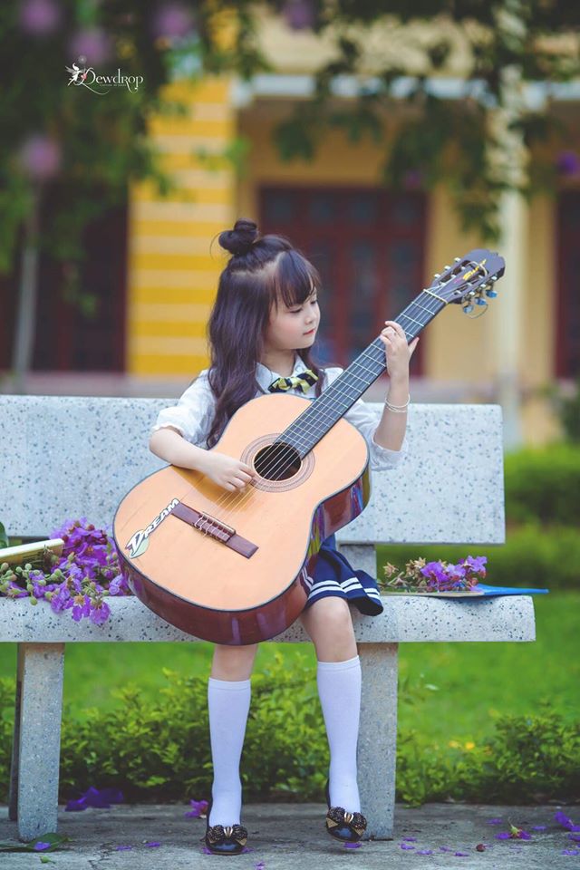 Sau kỷ yếu mẫu giáo, Hoa khôi nhí Tuyên Quang lại khiến dân mạng sục sôi với bộ ảnh “Tạm biệt lớp 1” - Ảnh 18. Sau kỷ yếu mẫu giáo, Hoa khôi nhí Tuyên Quang lại khiến dân mạng sục sôi với bộ ảnh “Tạm biệt lớp 1” - Ảnh 18.