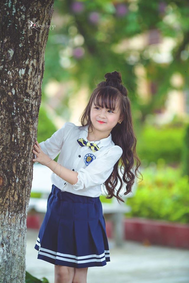 Sau kỷ yếu mẫu giáo, Hoa khôi nhí Tuyên Quang lại khiến dân mạng sục sôi với bộ ảnh “Tạm biệt lớp 1” - Ảnh 26. Sau kỷ yếu mẫu giáo, Hoa khôi nhí Tuyên Quang lại khiến dân mạng sục sôi với bộ ảnh “Tạm biệt lớp 1” - Ảnh 26.