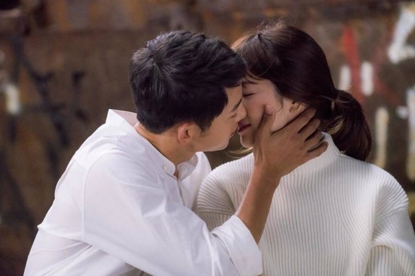 Tin sốc: Song Joong Ki và Song Hye Kyo tuyên bố làm đám cưới vào ngày 31/10 - Ảnh 3.