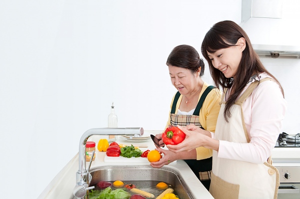 Khi tôi còn là con gái, tôi chưa một lần nghĩ đến chuyện sống có hiếu với bố mẹ - Ảnh 1. Khi tôi còn là con gái, tôi chưa một lần nghĩ đến chuyện sống có hiếu với bố mẹ - Ảnh 1.