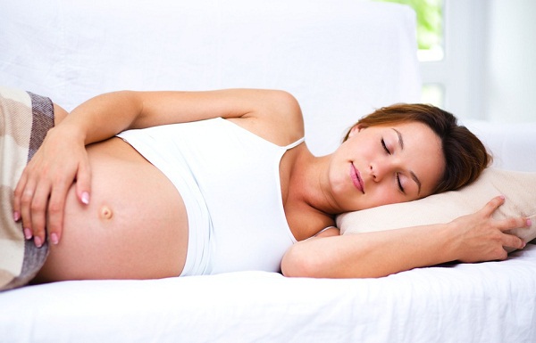 Đây là lý do mẹ bầu không nên ngủ nằm ngửa khi mang thai - Ảnh 3.