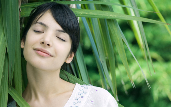 Ngày ra mắt, em bị chê “thiếu văn hóa” khi ăn sạch uống cạn mọi thứ - Ảnh 1. Ngày ra mắt, em bị chê “thiếu văn hóa” khi ăn sạch uống cạn mọi thứ - Ảnh 1.