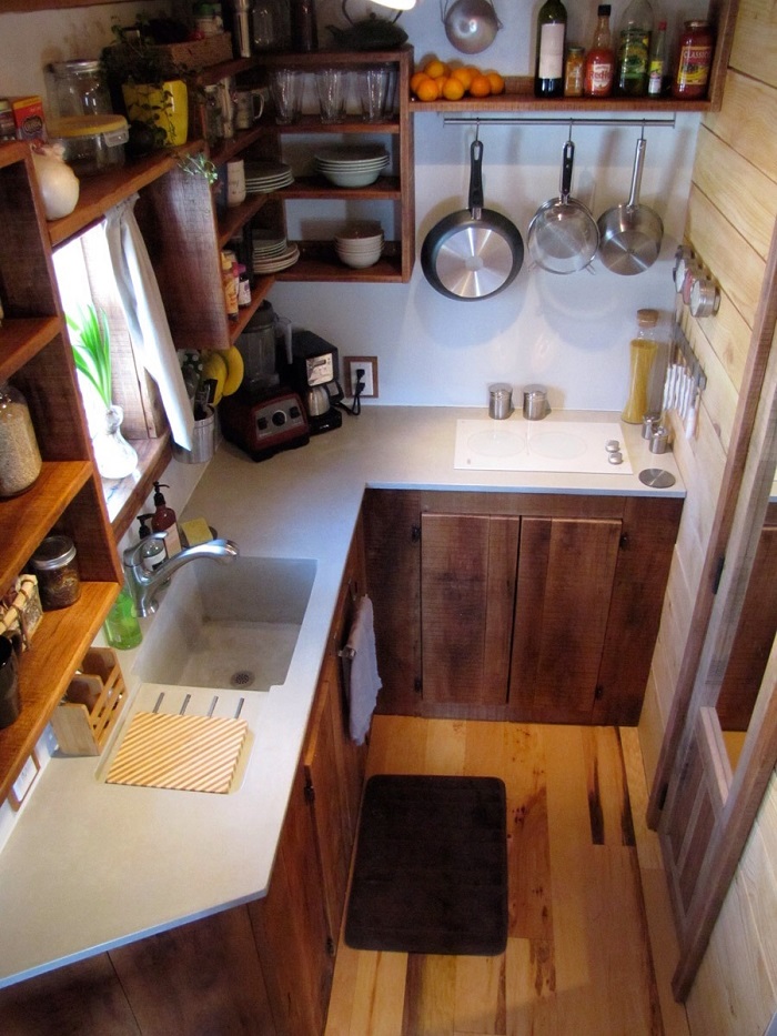 Thiết kế nhà bếp chỉ 2m² thật dễ dàng nhờ sự thông minh và sáng tạo - Ảnh 2.