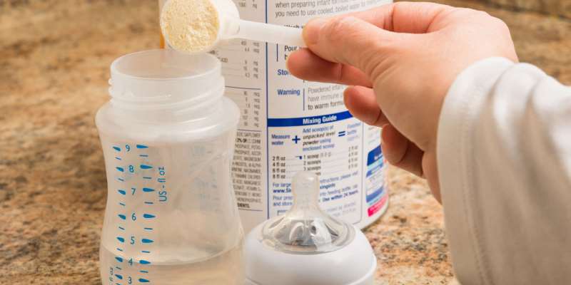 7 cách đơn giản giúp con bỏ bú bình trước khi đi ngủ - Ảnh 3. 7 cách đơn giản giúp con bỏ bú bình trước khi đi ngủ - Ảnh 3.