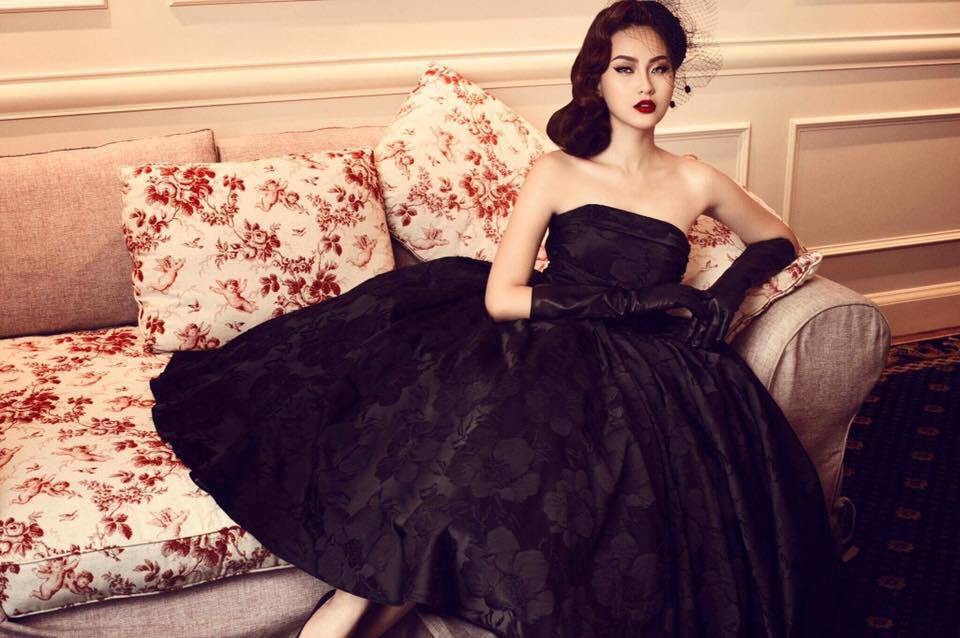 Đỗ Trần Kh&aacute;nh Ng&acirc;n: Từ c&ocirc; n&agrave;ng mờ nhạt bị Kỳ Duy&ecirc;n vượt mặt tại HHVN 2014 đến chủ nh&acirc;n vương miện Miss Globe 2017 - Ảnh 8.