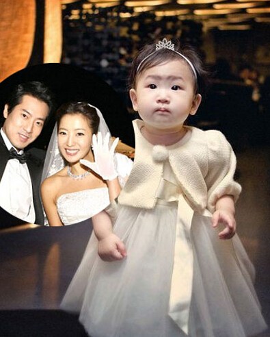 Phản ứng gây sốc của Kim Hee Sun khi con gái bị nhạo báng về nhan sắc - Ảnh 1. Phản ứng gây sốc của Kim Hee Sun khi con gái bị nhạo báng về nhan sắc - Ảnh 1.