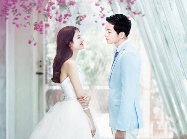 Loạt ảnh cưới đủ phong cách dễ thương của Song Joong Ki - Song Hye Kyo qua góc nhìn của fan - Ảnh 3.