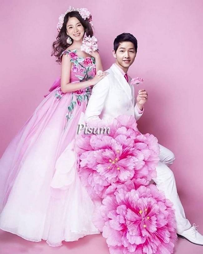 Loạt ảnh cưới đủ phong cách dễ thương của Song Joong Ki - Song Hye Kyo qua góc nhìn của fan - Ảnh 9.