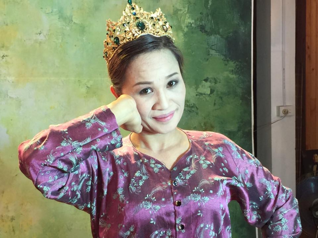 Lê Thị Dần Thách thức danh hài: Chúng tôi là vợ chồng nhà quê nhưng còn hơn nhiều các cặp đôi thành thị đang yêu - Ảnh 2. Lê Thị Dần Thách thức danh hài: Chúng tôi là vợ chồng nhà quê nhưng còn hơn nhiều các cặp đôi thành thị đang yêu - Ảnh 2.