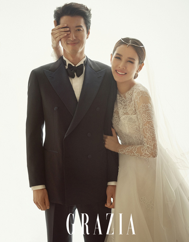 Cặp đôi yêu nhanh cưới vội Lee Dong Gun và Jo Yoon Hee tình tứ trong ảnh cưới - Ảnh 2.