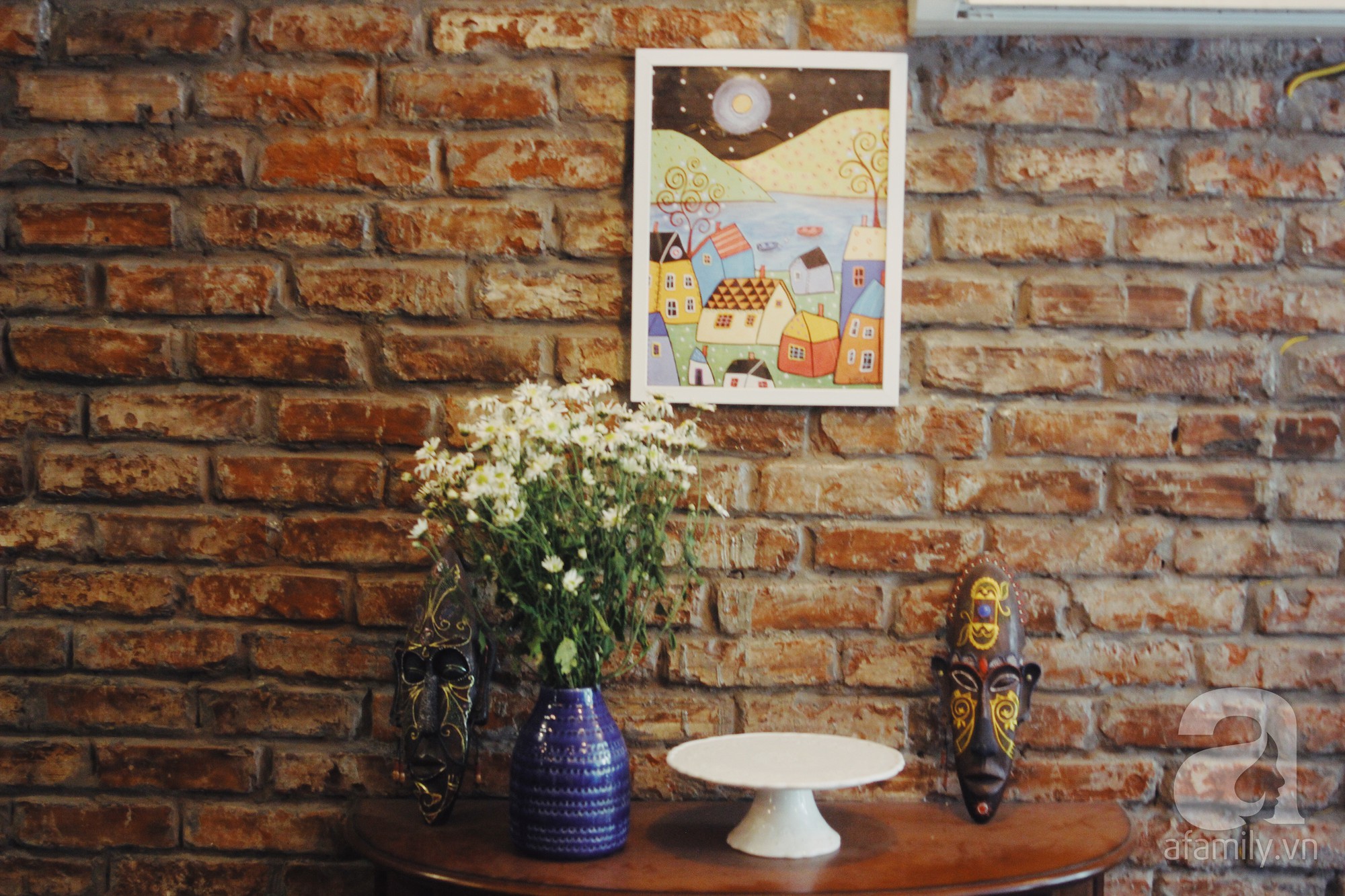 H&agrave; Nội: 5 qu&aacute;n cafe bước v&agrave;o l&agrave; thấy ấm sực, cặp đ&ocirc;i hay c&aacute;c n&agrave;ng FA đều c&oacute; thể gh&eacute; để lấy cảm hứng cho tuần mới - Ảnh 23.