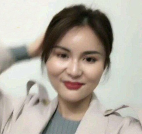 Hot girl Trung Quốc lộ mặt mộc già như bà thím trên livestream khiến các fan cuồng tá hỏa - Ảnh 6. Hot girl Trung Quốc lộ mặt mộc già như bà thím trên livestream khiến các fan cuồng tá hỏa - Ảnh 6.