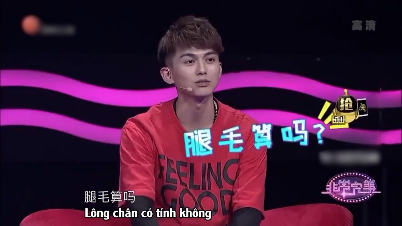 Kh&ocirc;ng qu&aacute; xinh đẹp, c&ocirc; g&aacute;i n&agrave;y vẫn khiến 2 mỹ nam Phi thường ho&agrave;n mỹ phải tranh gi&agrave;nh - Ảnh 3.