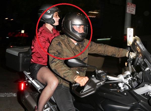 Mới hẹn hò trở lại với Katy Perry, Orlando Bloom đã bị bắt gặp vui vẻ với gái lạ - Ảnh 5.