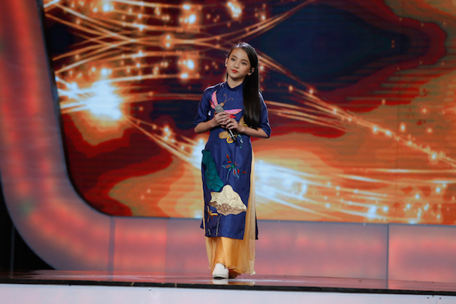 Xuất hiện bé 11 tuổi xinh xắn khiến Văn Mai Hương phải gọi là thần đồng của Idol Kids - Ảnh 3.