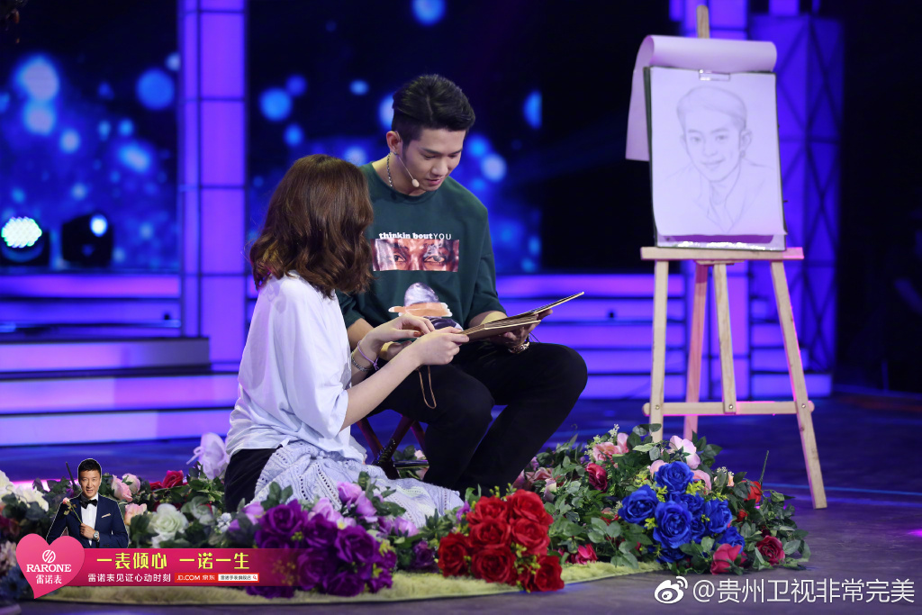 Kh&ocirc;ng qu&aacute; xinh đẹp, c&ocirc; g&aacute;i n&agrave;y vẫn khiến 2 mỹ nam Phi thường ho&agrave;n mỹ phải tranh gi&agrave;nh - Ảnh 10.