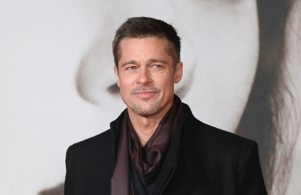 Brad Pitt sụt cân nghiêm trọng sau vụ chia tay Angelina Jolie - Ảnh 1.