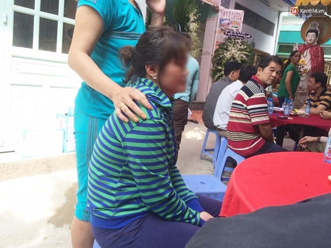 Nghi phạm giết nữ sinh, giấu xác rồi lấy điện thoại nạn nhân nhắn tin: Con đi xa rồi sẽ về... - Ảnh 2. Nghi phạm giết nữ sinh, giấu xác rồi lấy điện thoại nạn nhân nhắn tin: Con đi xa rồi sẽ về... - Ảnh 2.