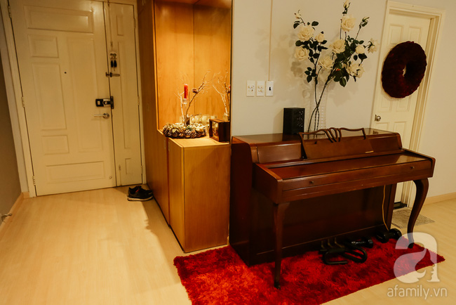 Căn hộ 92m² đẹp, độc đáo và có hệ nội thất đa năng ấn tượng của ông bố trẻ ở Sài Gòn - Ảnh 3.
