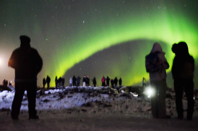 Khám phá Paris, ngắm cực quang ở Iceland qua ống kính của Quang Vinh - Ảnh 15.