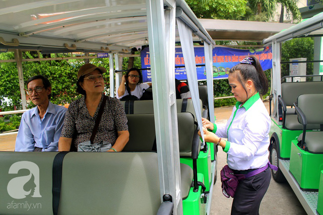Theo chân các nữ tài xế trên những chuyến xe buýt điện đầu tiên ở Sài Gòn - Ảnh 5.