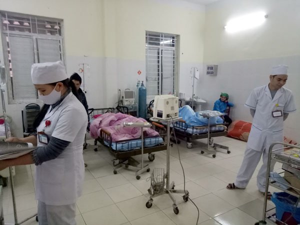 66 người nhập viện sau cỗ cưới ở Hà Giang - Ảnh 1.