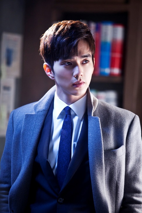 Phim kịch tính từng giây của Yoo Seung Ho cập bến truyền hình Việt - Ảnh 1.